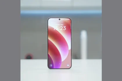 Oppo Find X8 front design